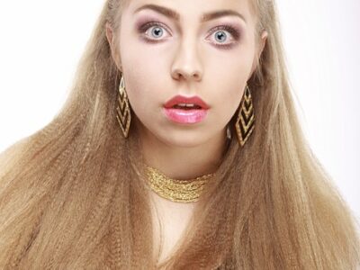 How Wearing a Hearing Aid Can Significantly Reduce Tinnitus